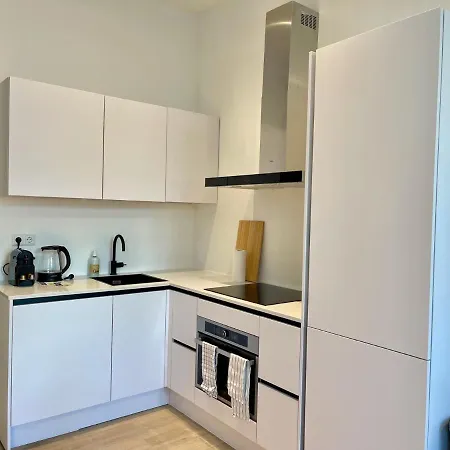 Appartement Happy 1 Bedroom 50m2 -ss177h- Rotterdam
